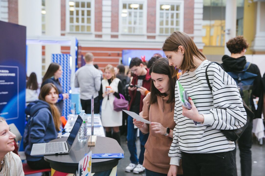 HSE University Tops Forbes Education Ranking of Universities with Highest Reputation among Employers Illustration for news: HSE University Tops Forbes Education Ranking of Universities with Highest Reputation among Employers